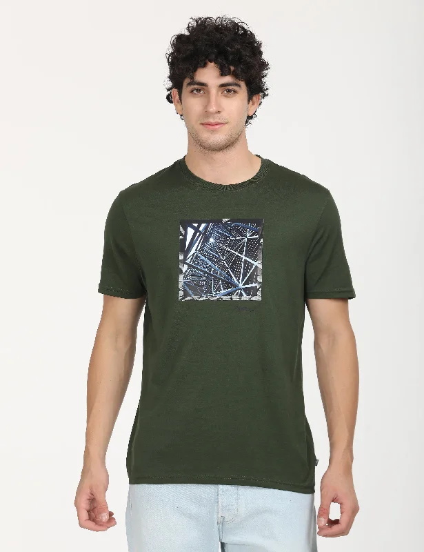 Men's Graphic Print Slim Fit T-shirt